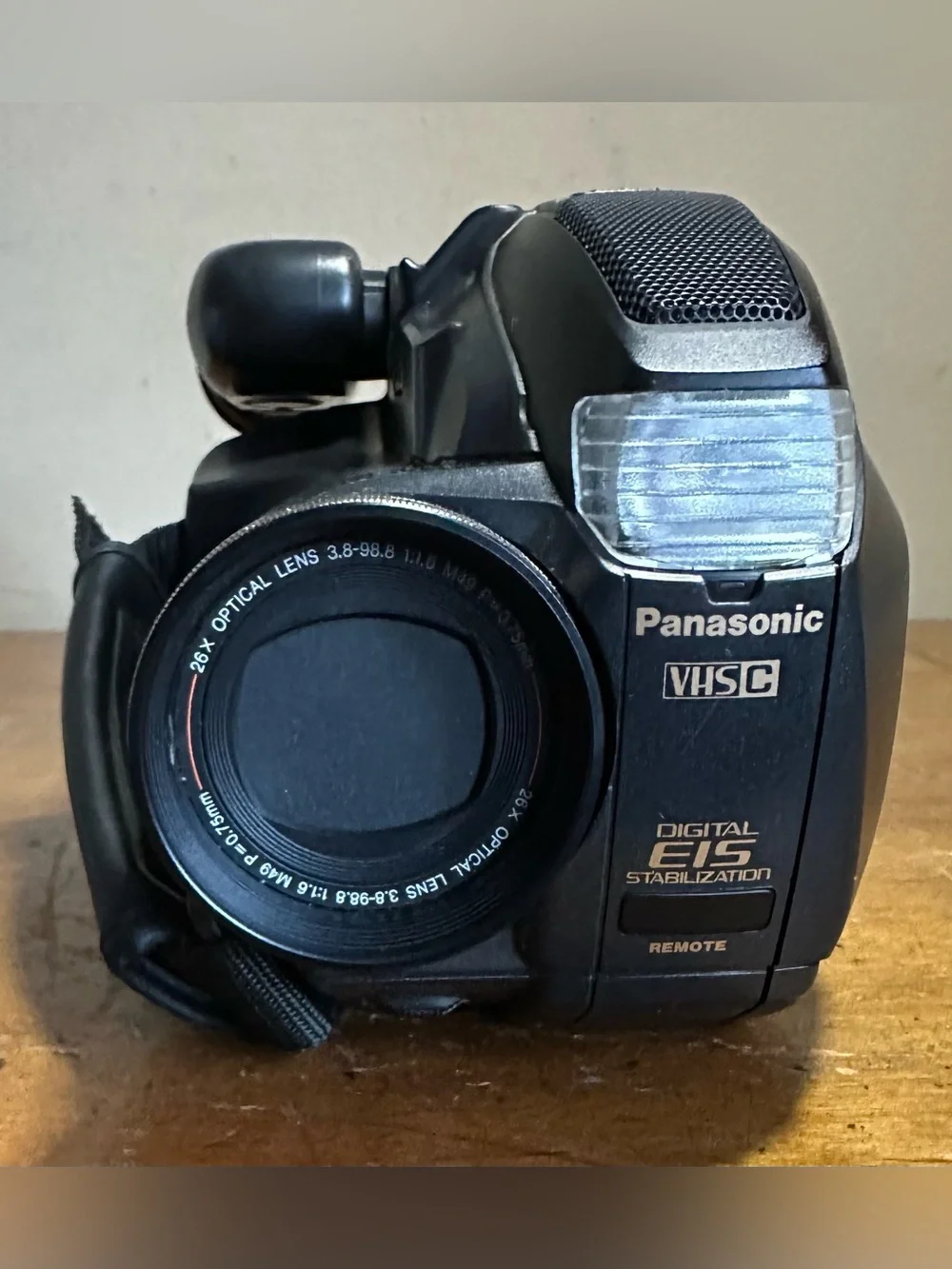 Panasonic Palmcorder PV-L559 VHS-C 150x Digital HD Zoom Lens Palmsight Camcorder